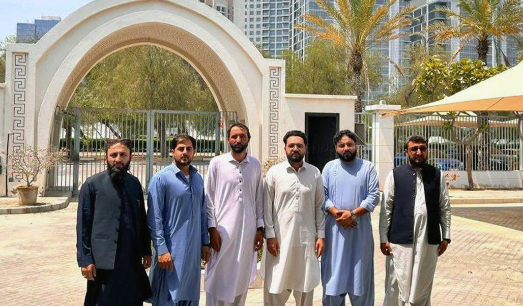 طالبانو متحده عربي اماراتو ته د برېښنايي پېژندپاڼو د وېش د پيلېدو لپاره يو ټيم ولېږه