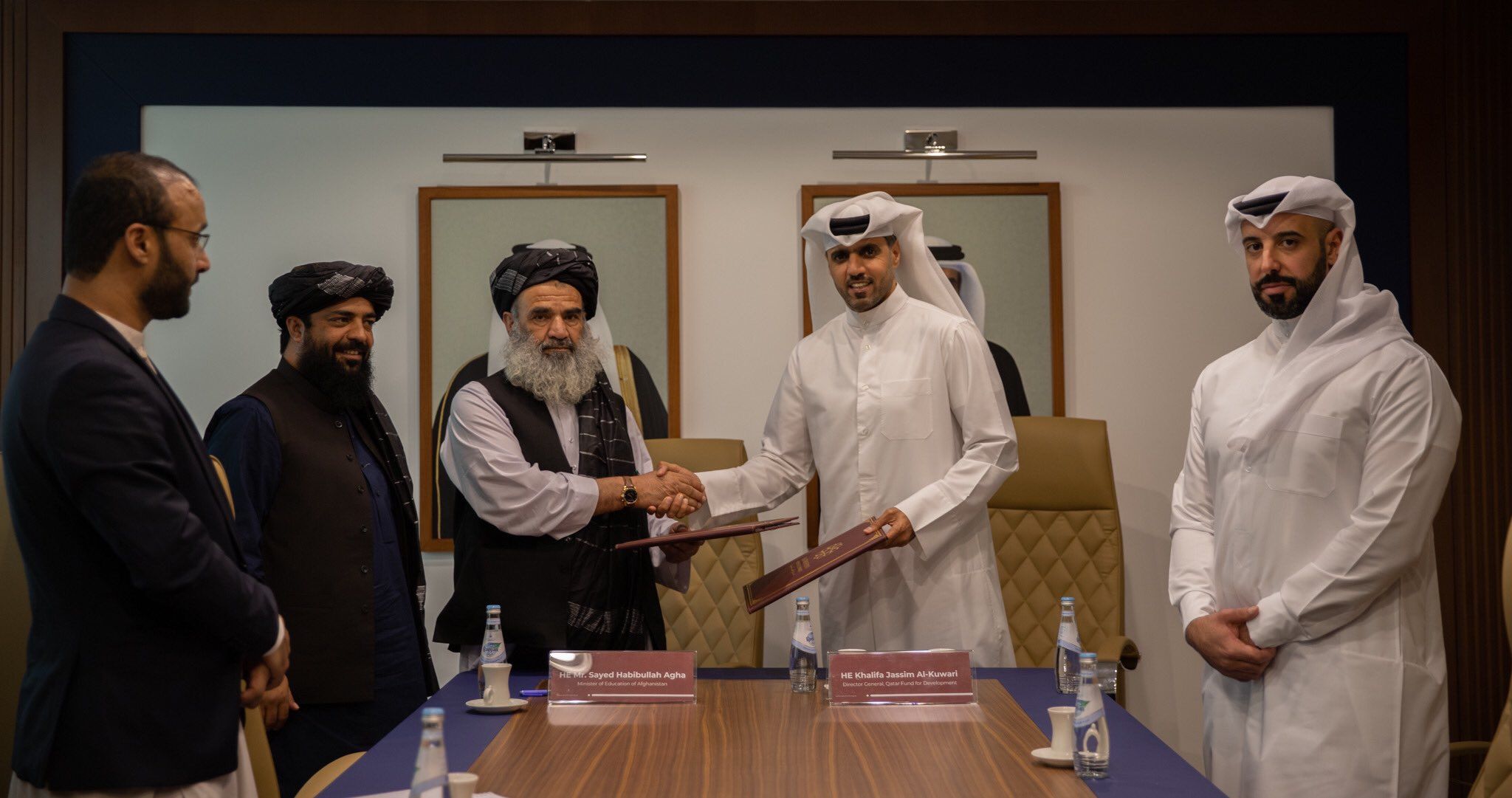 مقام‌های قطری: از آموزش ۳۰ هزار کودک دختر و پسر محروم از آموزش در افغانستان حمایت می‌کنیم