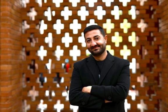 اعتراض به جمهوری اسلامی سرنوشت شاعر مروج همگرایی فارسیزبانان را تغییر داد