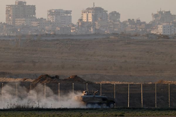 إسرائيل تبدأ المراحل الأولى لاقتحام مدينة غزة وتستدعي 60 ألف جندي احتياط