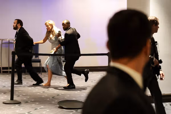 واکنشها به تیراندازی در ضیافت شام خبرنگاران کاخ سفید