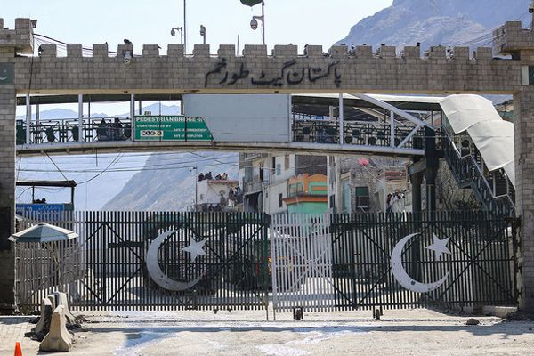 د ټيټيپي کشاله؛ پاکستان پرېکړه کړې چې تر اوږدې مودې به پر ډیورنډ لارې بندې وساتي