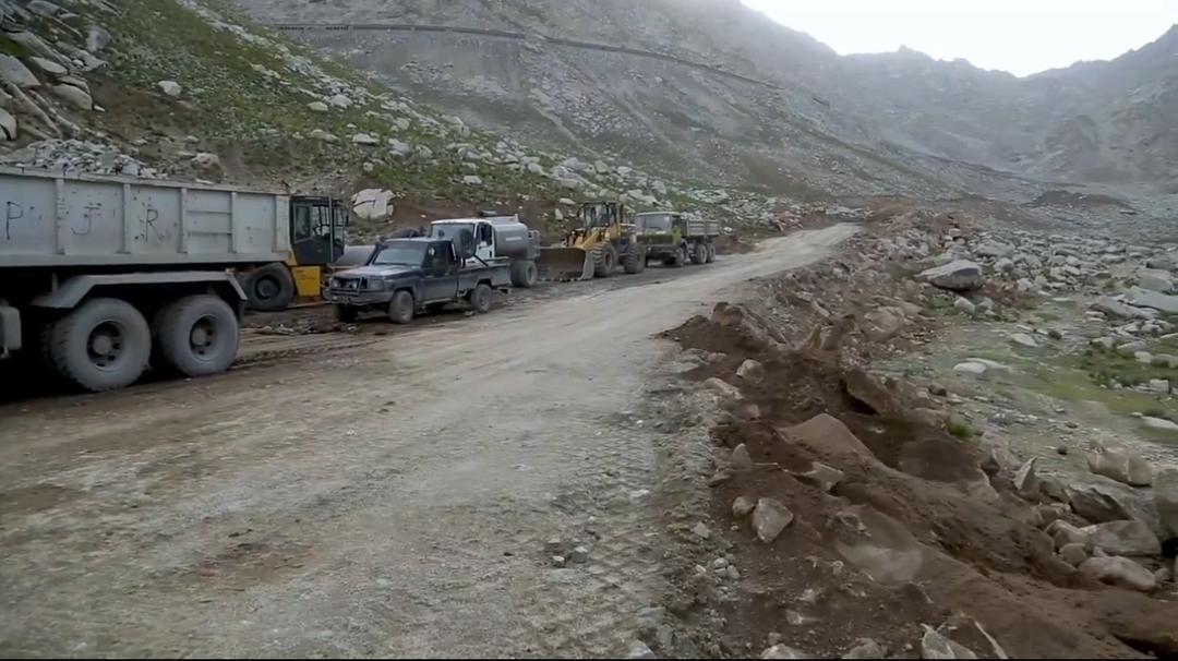 د طالبانو ټولګټو وزارت: په سالنګ کې مو د کوچنیو موټرو لپاره بدیله لاره پرانیستله