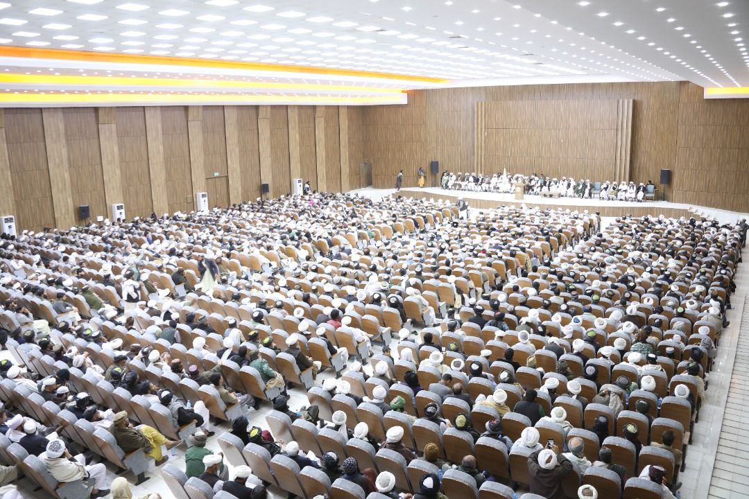 شورای علمای هرات خطاب به مردم: اگر مشکل شما در ادارات حل نشد، به ما مراجعه کنید