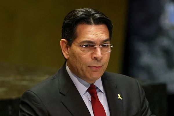 اسراییلی سفیر: د تهران د نیابتي ډلو لهمنځه وړل د نوي کال له مهمو موخو دي