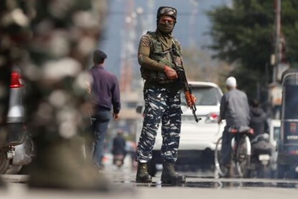 انفجار در کشمیر هند دستکم هفت کشته بر جا گذاشت