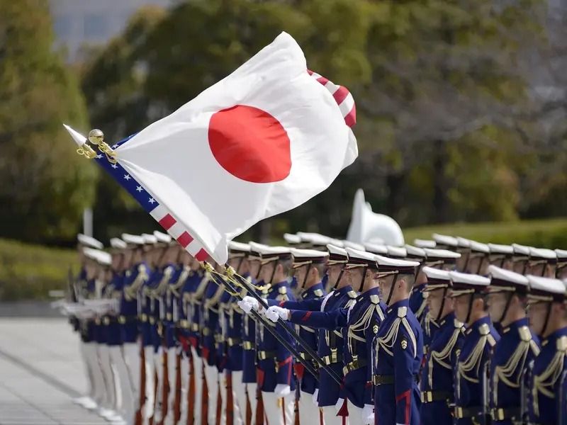 امریکا و جاپان پس از ۶۰ سال درباره تقویت همکاری‌های نظامی گفت‌وگو می‌کنند