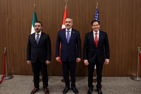 وزیر خارجه امریکا میگوید تحریمها علیه سوریه به طور دایم لغو نشدهاند