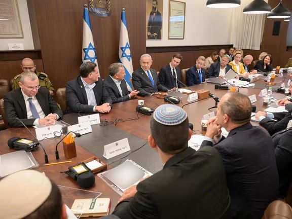 اسراییلي حکومت د غزې لپاره د سولې تړون تصویب کړ