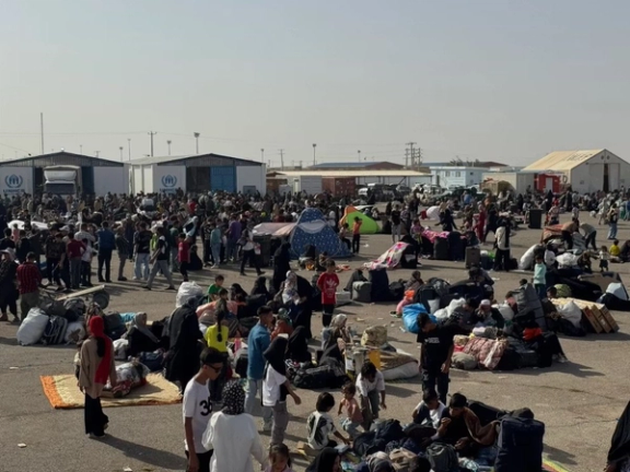 الأمم المتحدة: الترحيل القسري للاجئين يهدد بتوسع الأحياء العشوائية في أفغانستان