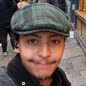 په برېتانیا کې د افغانانو د ډله‌ییزې اېستنې غوښتونکی نوماند تعلیق شو