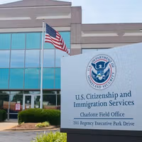 امریکا یو شمېر کډوالو ته د کاري اجازې موده له پنځو کلونو نه ۱۸میاشتو ته را ټیټه کړه