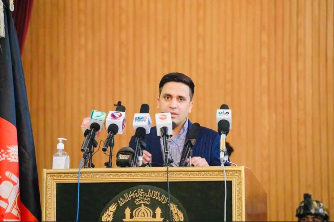 خانواده فردین فدایی می‌گوید طالبان چهار روز پیش این فعال مدنی را بازداشت کردند