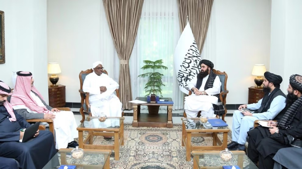 منظمة التعاون الإسلامي تؤكد ضرورة حل الخلافات بين طالبان وباكستان عبر الحوار