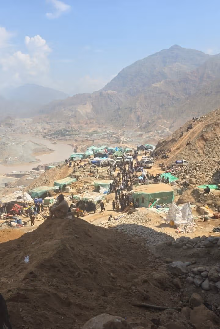 در پی رانش زمین در بدخشان دستکم پنج معدنچی جان باختند