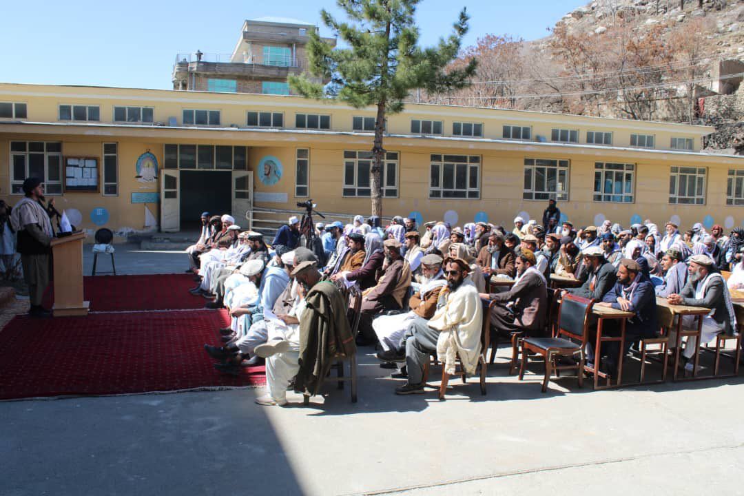 رهبر طالبان دستور حذف ۹۰ هزار بست در وزارت معارف را صادر کرد