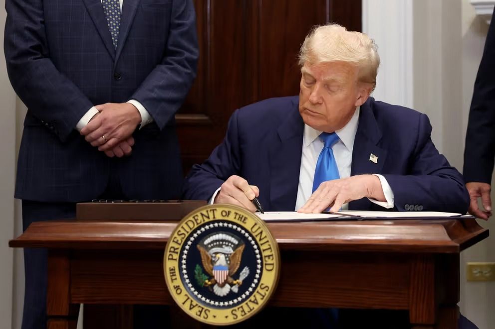 ترامپ تعرفه‌های جدید امریکا برای تمام کشورها را اعلام کرد