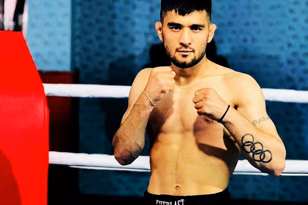 تقابل ورزشکاران افغانستان و ایران در نخستین دوره رقابتهای EWC تهران