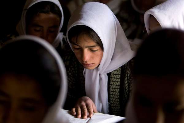 تاوان جلوگیری از آموزش دختران افغان، سالانه ۸۴ میلیون دالر است