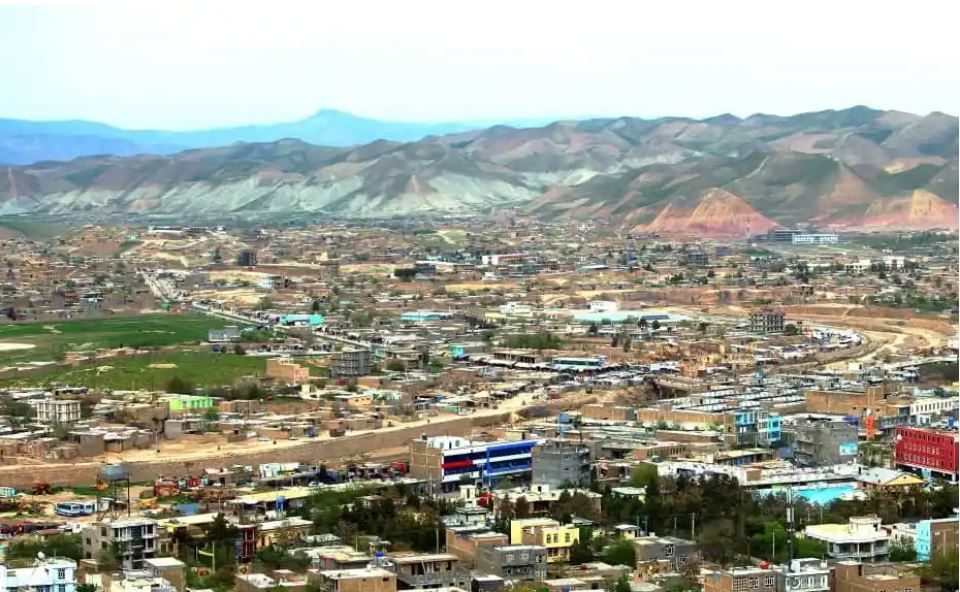 ترکمنستان د سبا لپاره پر بادغیس برېښنا پرې کوي