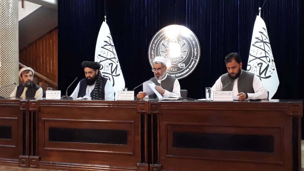 طالبان: پس از تسلط بر افغانستان به بیش از ۲ میلیون نفر تذکره الکترونیک توزیع کردیم