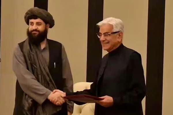 Taliban Express Readiness For Dialogue As Fighting With Pakistan Intensifies