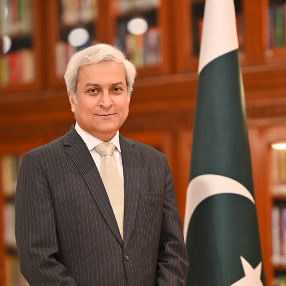 باكستان: سنعمل مع أي حكومة يختارها الشعب الأفغاني