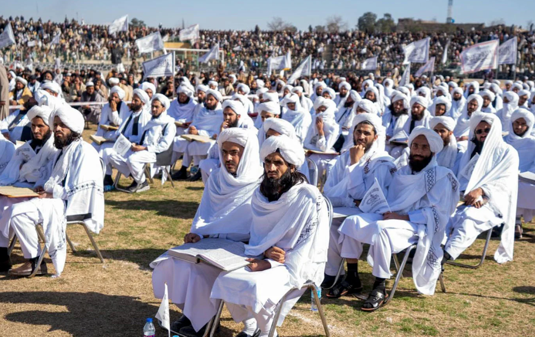 له افراط‌پالنې او ترهګرۍ سره دوه لسیزې مبارزه؛ اوس چېرته ولاړ یو؟