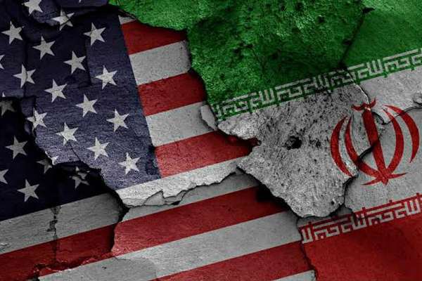 ایزوستیا: امریکا غواړي د تهران په مغشوشولو د ناڅاپي برید زمینه برابره کړي