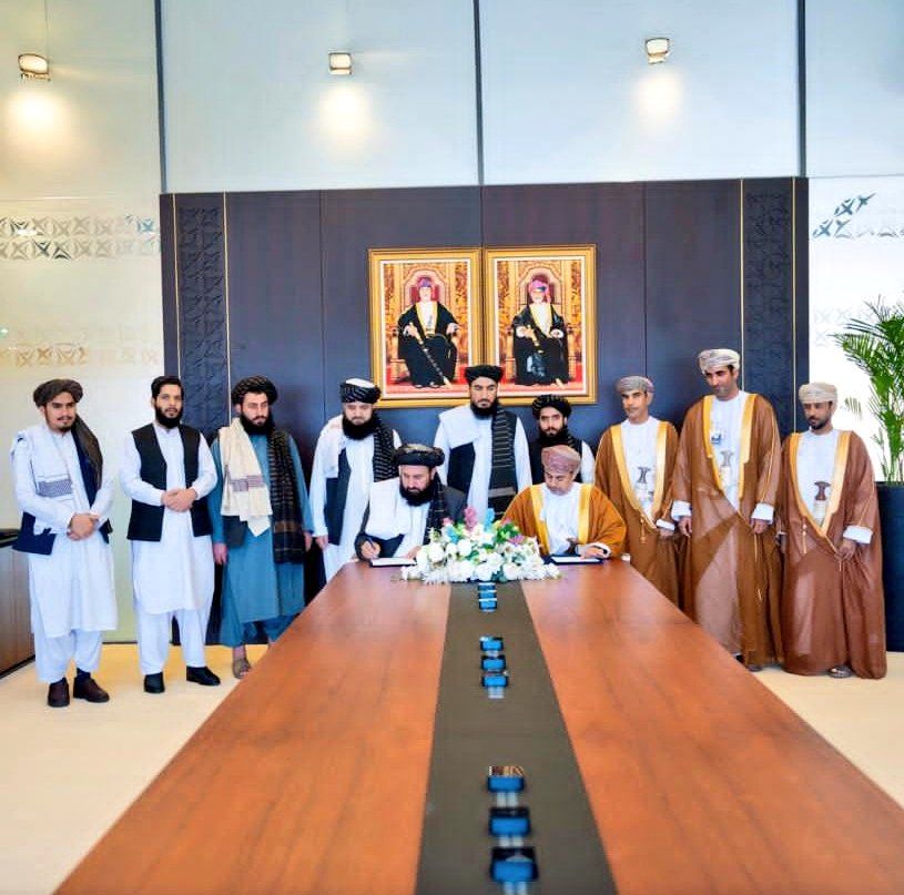 طالبانو له عمان سره د کابل او مسقط ترمنځ پر مستقیمو الوتنو هوکړه کړې