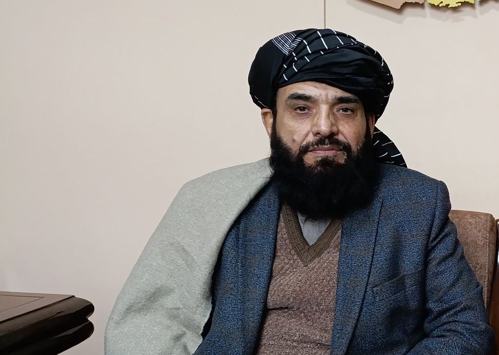 سهیل شاهین: طالبان غواړي روسیه او امریکا دواړه د افغانستان بیا رغونه کې برخه واخلي