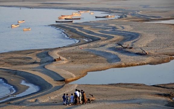 هند د اندوس پر سیند د نویو پروژو په پلي کولو سره پاکستان ته د روانو اوبو کمولو پلان لري