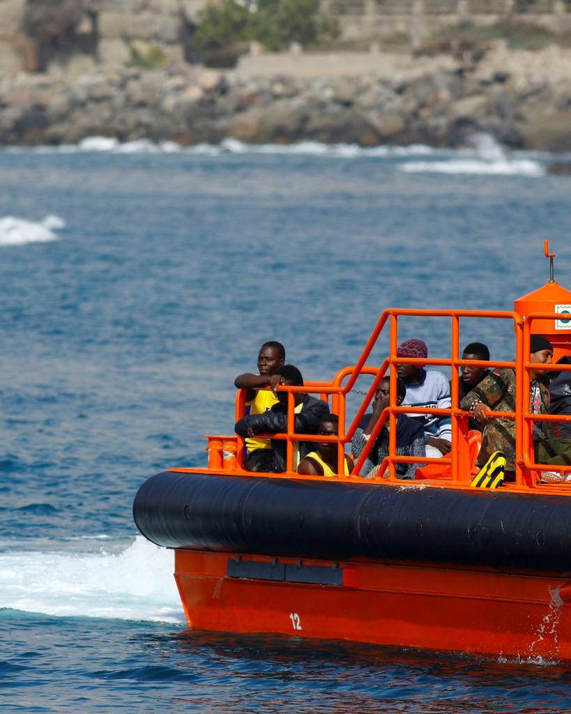 گروه‌های امدادگر اسپانیا: بیش از ۵۰۰ پناهجو در ظرف ۲۴ ساعت وارد جزایر قناری شدند