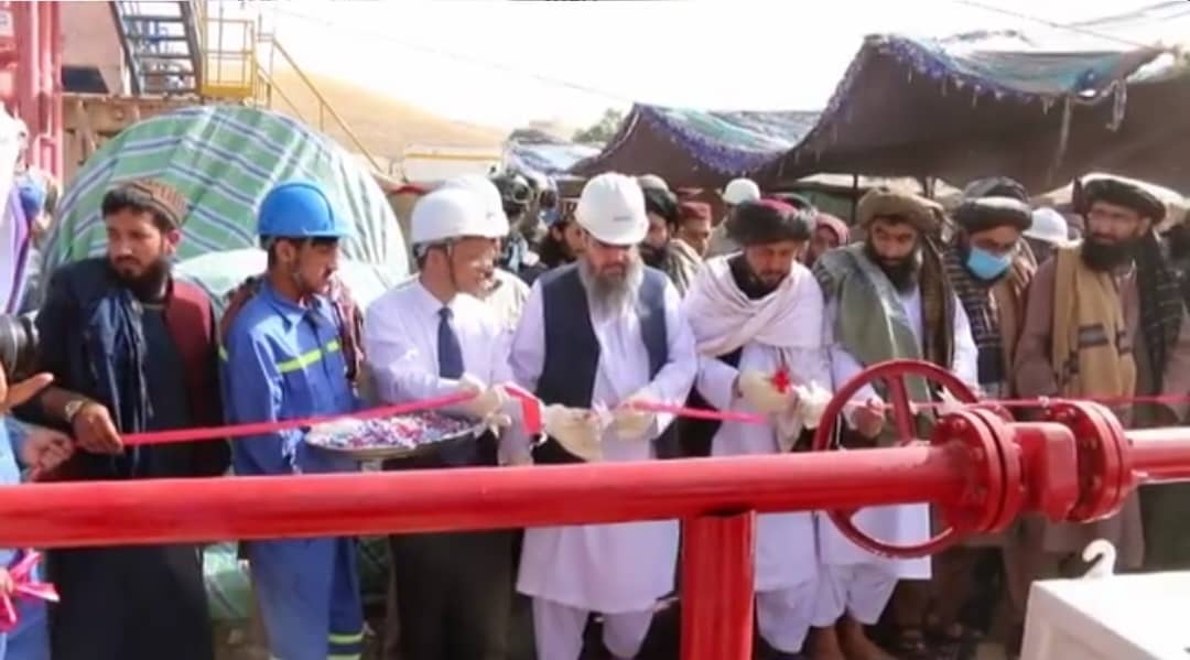 طالبان از آغاز استخراج آزمایشی نفت ولایت سرپل خبر داد