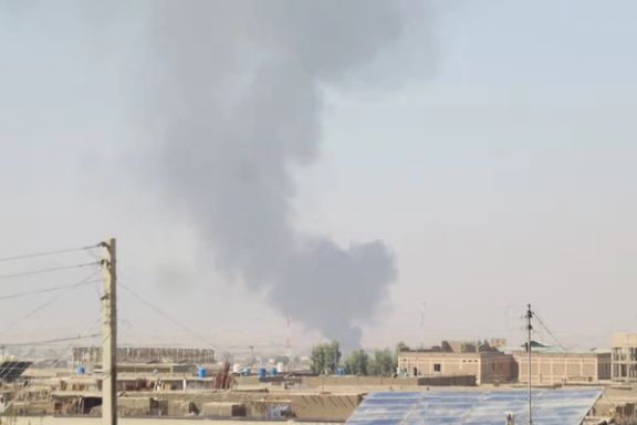 ستون دود از خاک افغانستان به هوا بلند شد. ۱۵ اکتبر ۲۰۲۵