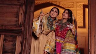 افغانه ډیزاینره: ځوان نسل خپل راتلونکی افغانستان کې لیده او دومره لوی بدلون ته اماده نهوو