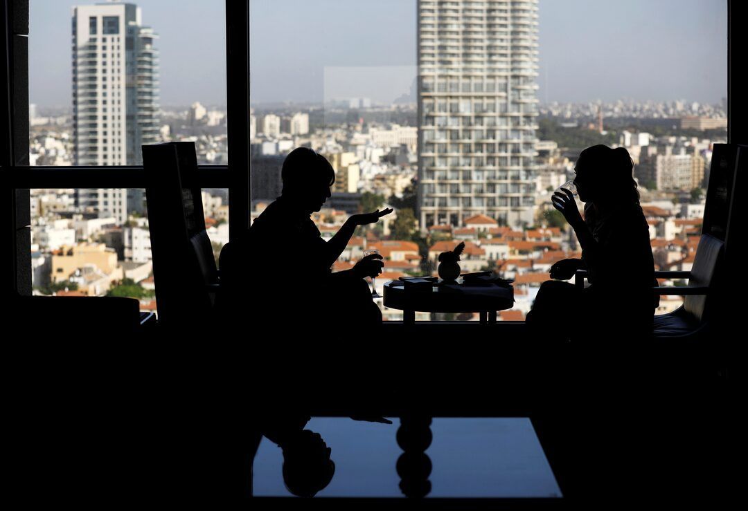 پژوهش: زنان جوان و تحصیل‌کرده به‌رغم تعاملات اجتماعی قوی احساس تنهایی می‌کنند