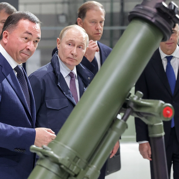 پوتین میگوید تولیدات نظامی روسیه در یکسال به بیش از ۳۰ کشور صادر شد