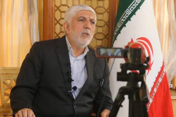 ایران وايي، افغانان کولای شي په ویزو ایران ته سفر وکړي