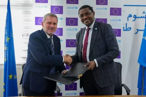 الاتحاد الأوروبي يخصص 10 ملايين يورو لدعم الأطفال الأفغان العائدين