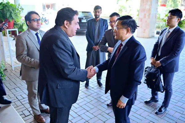 Pak & Chinese Officials Stress on Need for Peace And Stability in Afghanistan
