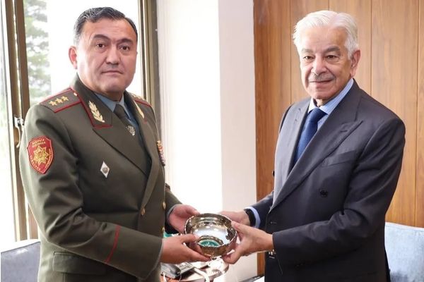 تاجکستان او پاکستان غواړي چې پوځي همکاري زیاته کړي