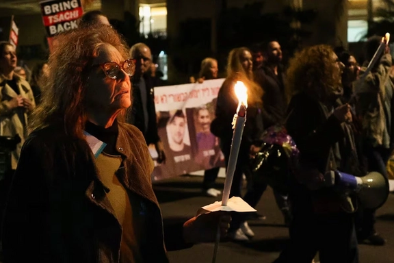 اسراییلي یرغمل چې په غلطۍ د دغه هیواد پوځیانو وژلي، سپین بیرغونه یې په لاس کې وو