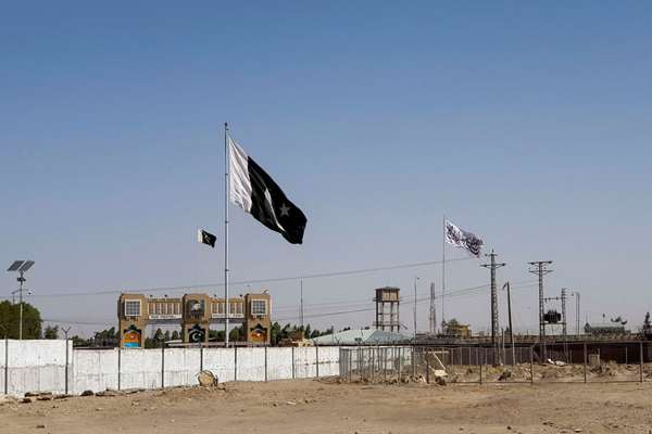 Taliban Cancels Pakistani Delegation’s Visit To Kandahar Following Air Strikes In Paktika