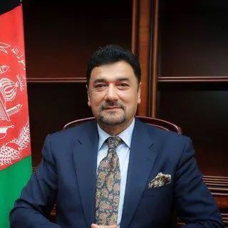 نماینده مجلس امریکا: سفارت افغانستان در تاجیکستان در برابر رژیم تروریستی طالبان مقاومت کرد