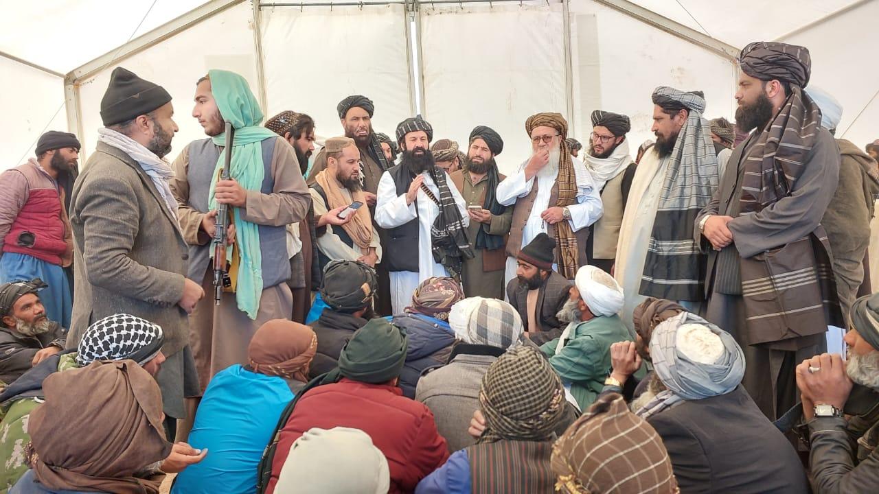 خلیل الرحمن حقاني: د هرات زلزله ځپلو ته د کورونو تر جوړېدو پورې خپلو مرستو ته دوام ورکوو