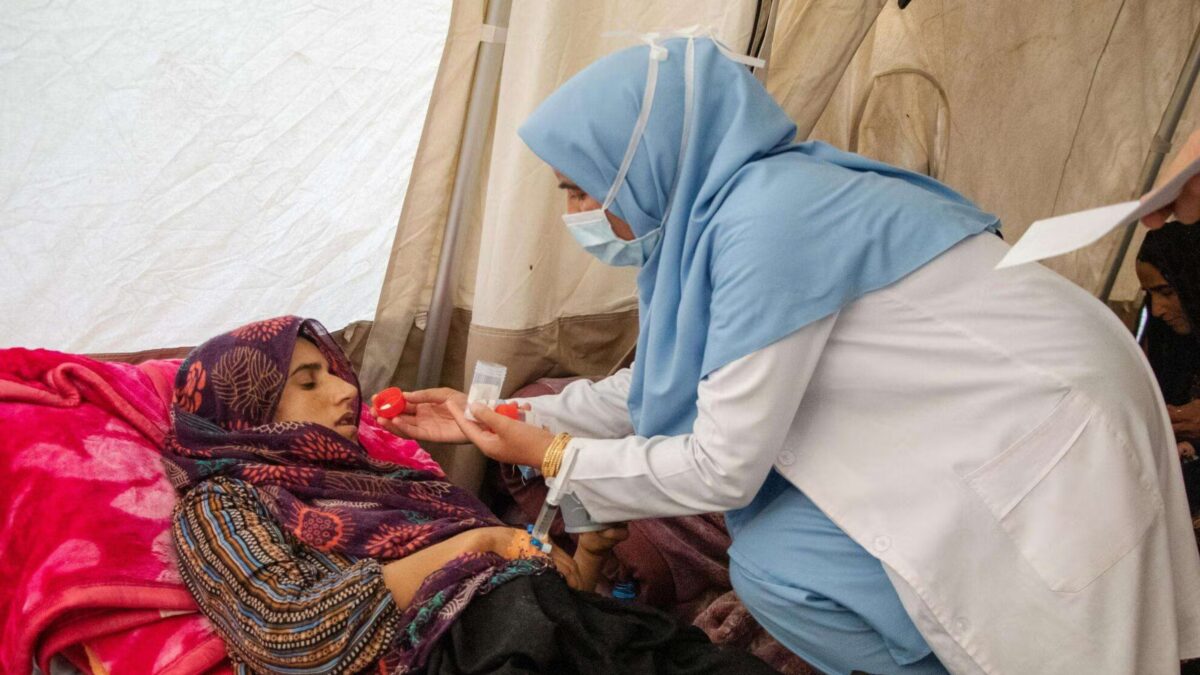 ملګري ملتونه: په افغانستان کې له پنځو میلیونو زیاتې ښځې له روغتیايي خدماتو برخمنې شوې