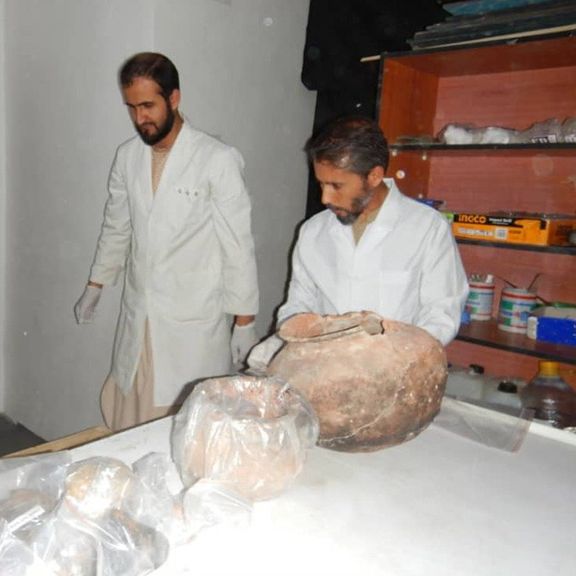 طالبان ۸۰ قلم آثار تاریخی محلات معدن مس عینک لوگر و شیوکی کابل را به موزیم تحویل داد