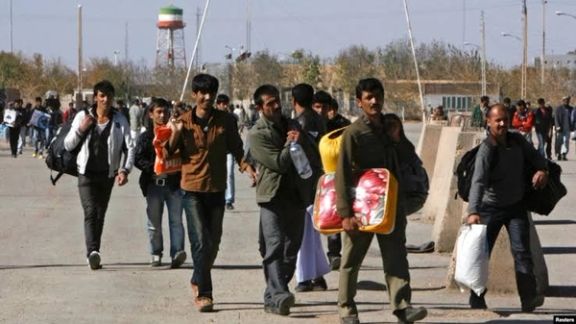 د طالبانو د کډوالو وزارت: تېره ورځ له ایران او پاکستانه تر ۵۰۰۰ ډېر کډوال راستانه شوي