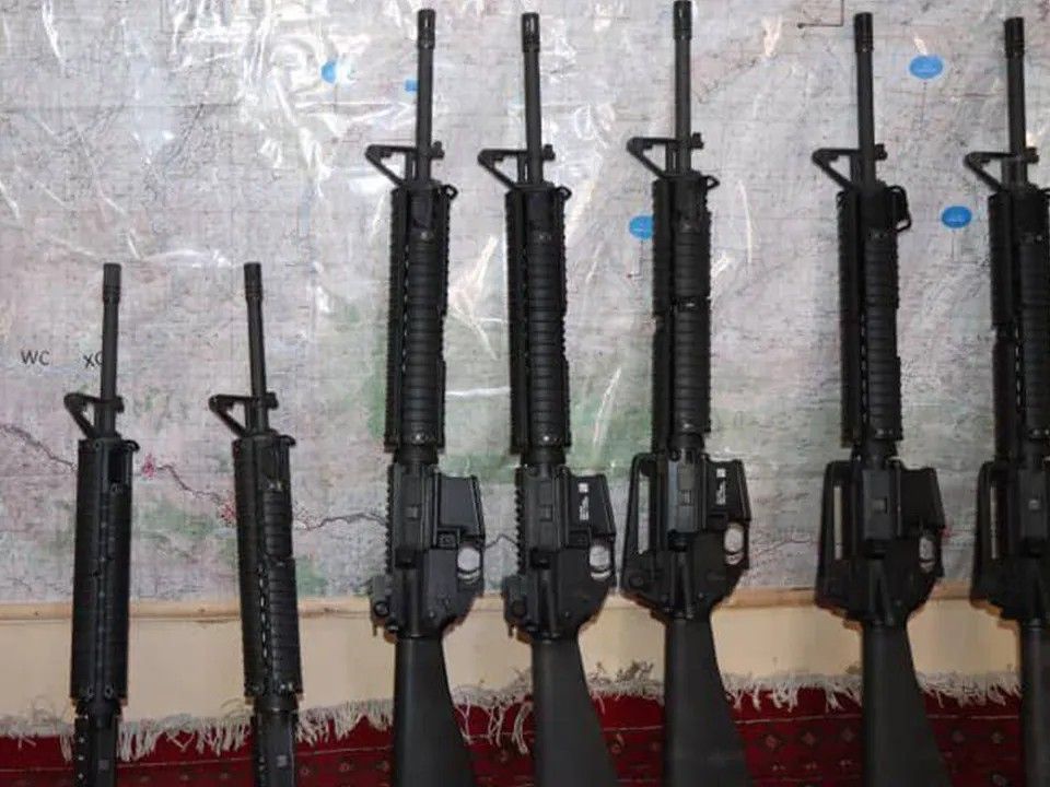 رسانه‌ بریتانیایی: تجارت غیرقانونی تسلیحات امریکایی در افغانستان و منطقه افزایش یافته است